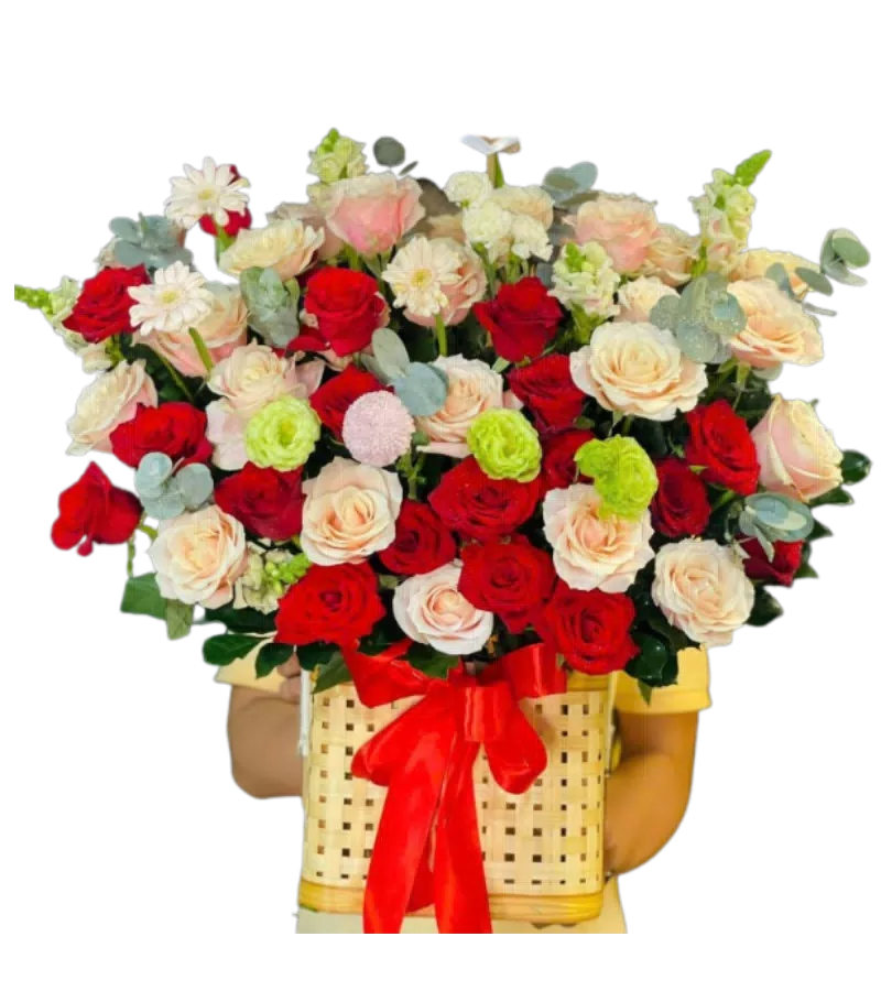 giỏ hoa tone đỏ hồng nhạt